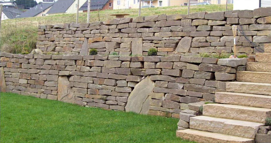 Naturstein Mauern Wege Stufen Gartendesign Killen